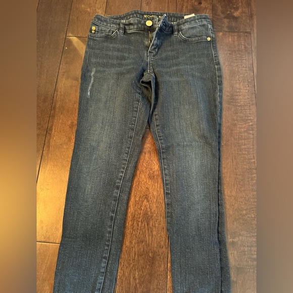 NEW Michael Kors Skinny Low-Rise Jean Size 2 - Picture 2 of 8